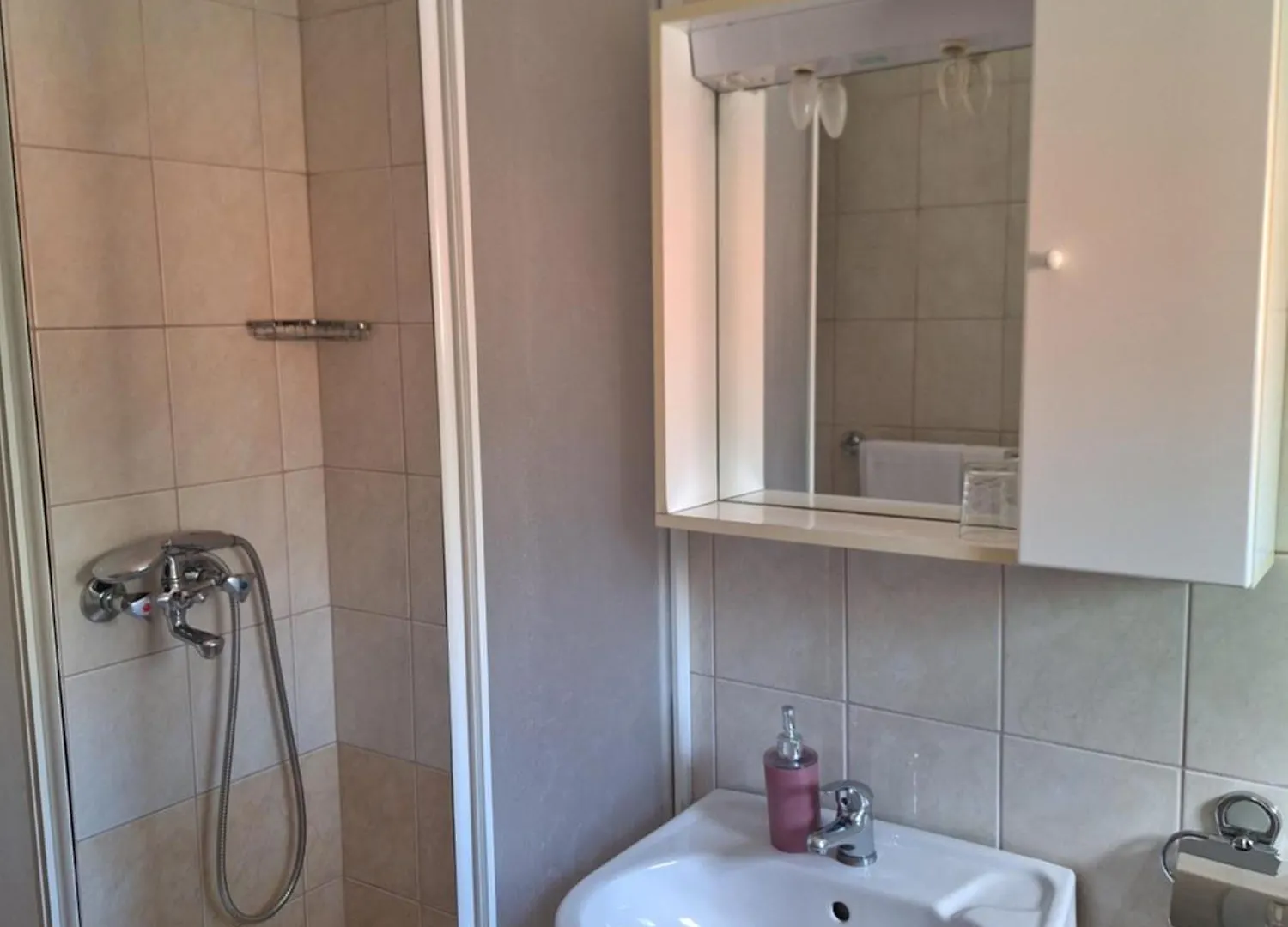 Diana Rooms And Apartments Starigrad Paklenica